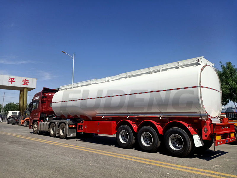 Aluminum fuel tank trailer