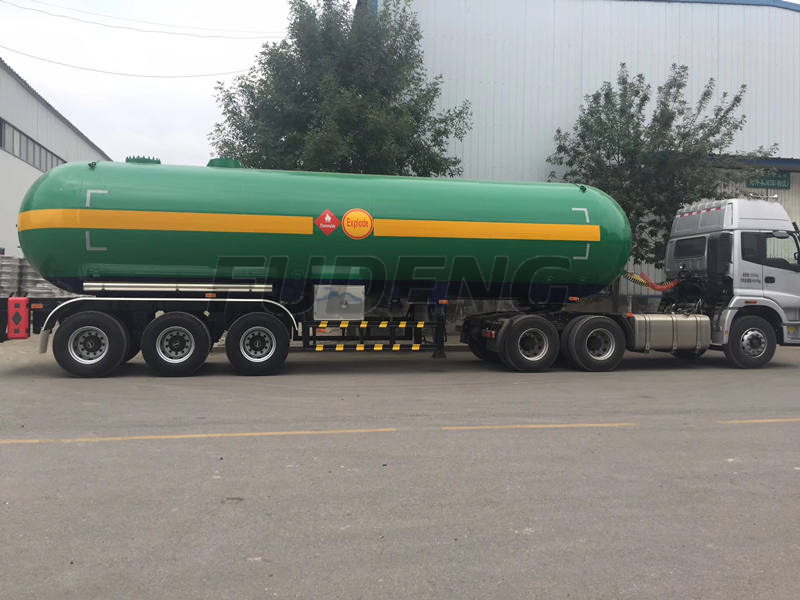 liquefied gas tanker truck