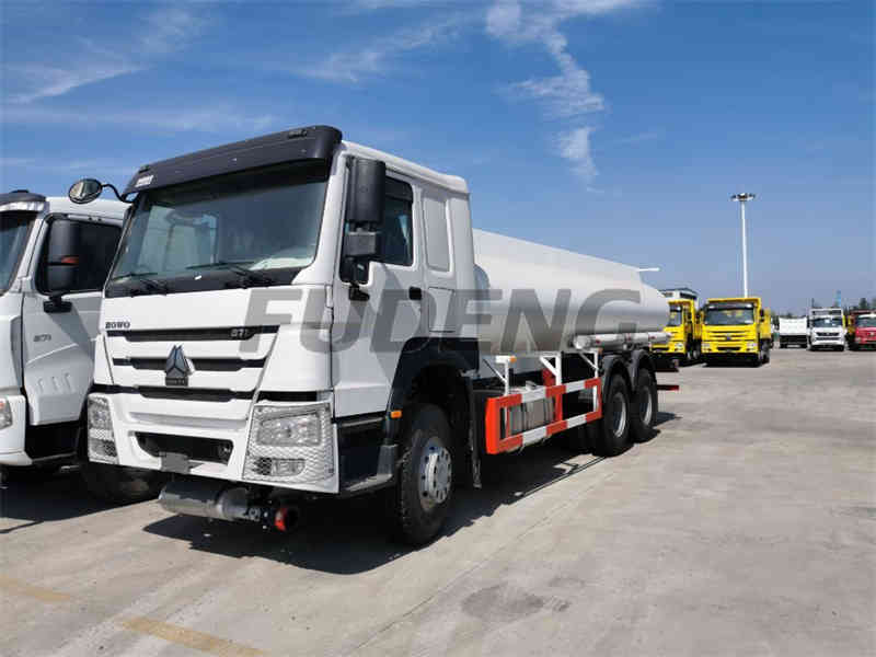 What Are The Misunderstandings Of HOWO Tank Truck 1